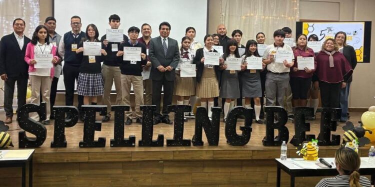 Fortalece UTNL el dominio del inglés entre estudiantes de preparatorias con certamen de Spelling Bee