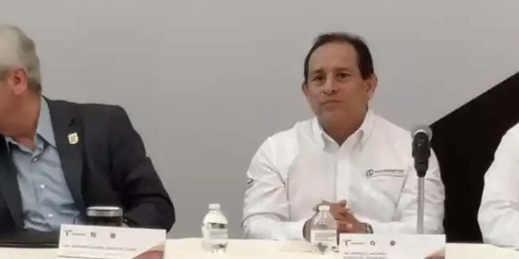 Servicio Universal de Salud sólo en el papel por el momento