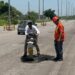 Félix Guillú impulsa bacheo ciudadano y exige soluciones viales