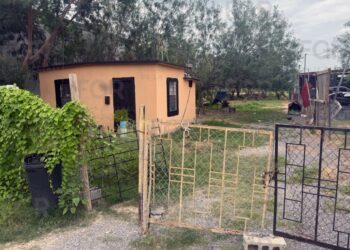 En cateo, FGR asegura armas en Camargo