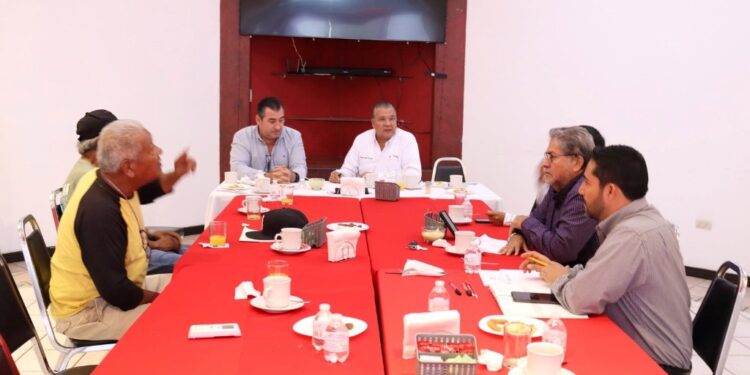 Apuestan CMIC y CTM por certeza laboral para generar más empleo