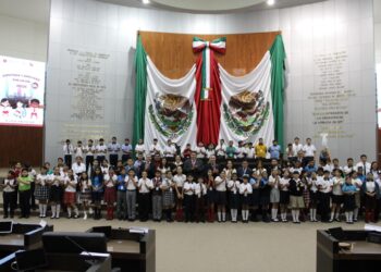 Celebra Congreso la decimosexta edición de “Diputada y Diputado por un Día”