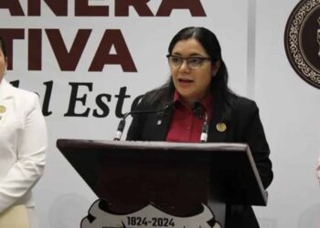 Niegan “impuesto al sol”; Congreso defiende regulación de paneles solares por seguridad