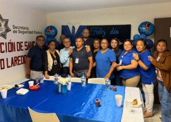 Celebran Día del Padre en CEDES Laredo con lotería y convivencia