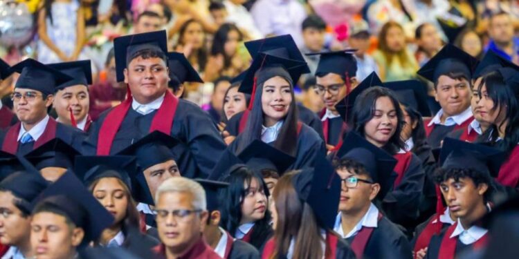 Graduaciones dejarán derrama de 154.6 mdp en Reynosa