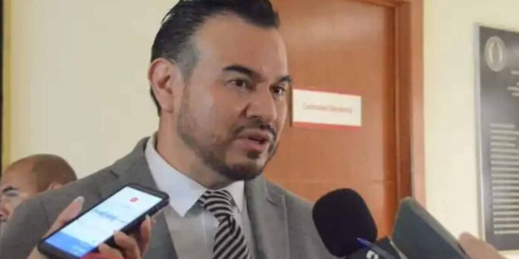 Ya se instala nueva infraestructura de vigilancia en Victoria