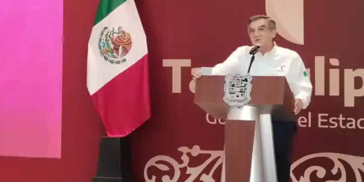 Muestra Américo su visa; pedirá réplica y analizará demanda