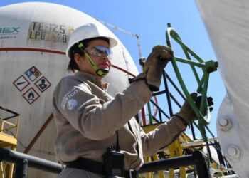 Pemex desmiente versiones sobre aumento en pérdidas por sustracción ilegal de productos