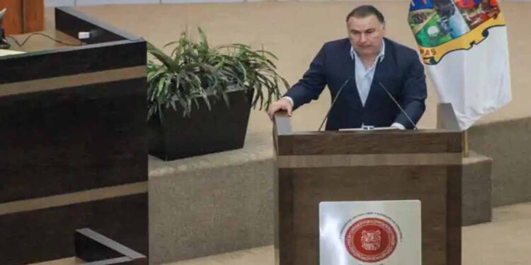 Pierden visado 20 mil choferes; propone GP que tres dependencias impartan inglés