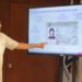 Presenta INE nuevo modelo de credencial de elector con 17 tramas de seguridad