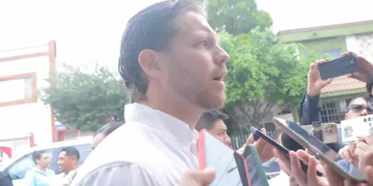 Seduma da seguimiento a “mancha” en el río Pánuco