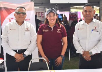 Acercó IDPET servicios de asesoría jurídica gratuita a familias de Antiguo Morelos