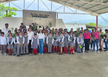 Llevan educación ambiental y cultura forestal a estudiantes de Antiguo Morelos