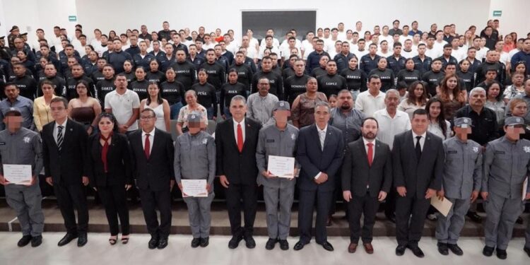 Egresa nuevo grupo de Policías Penitenciarios del Curso de Formación Inicial