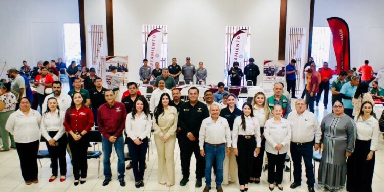 Primera Jornada de Empleo acercó vacantes a buscadores de trabajo en Miguel Alemán