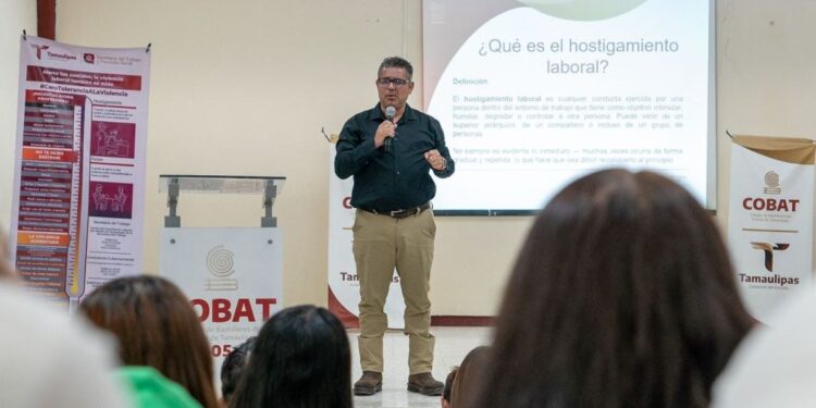 Fortalece STPS cultura de prevención contra el acoso y hostigamiento en el COBAT