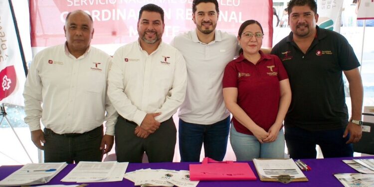 Acerca STPS oportunidades de empleo y movilidad laboral a habitantes de Nuevo Morelos