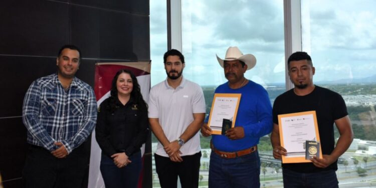 Tamaulipecos acceden a oportunidades laborales en Canadá mediante programas de movilidad internacional