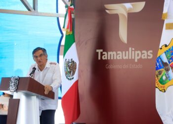 Trabajamos para que haya mejores escuelas y más oportunidades para todas y todos: Américo