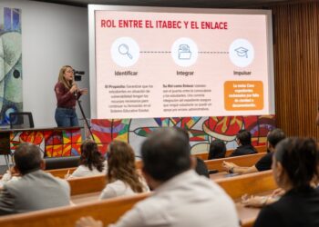 Integra la UAT a estudiantes de posgrado a la beca Futuro Tamaulipas del ITABEC