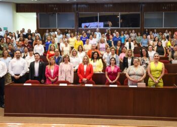 Impulsa la UAT talleres de motivación y liderazgo para mujeres