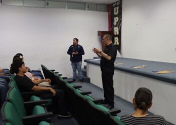 Fortalece UPRR permanencia académica de sus estudiantes con becas institucionales