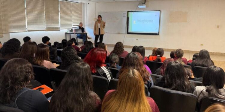 Prepara UTTN profesionistas con habilidades clave para gestión del talento humano