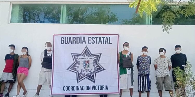 Arrestan a siete personas con droga en Ciudad Victoria