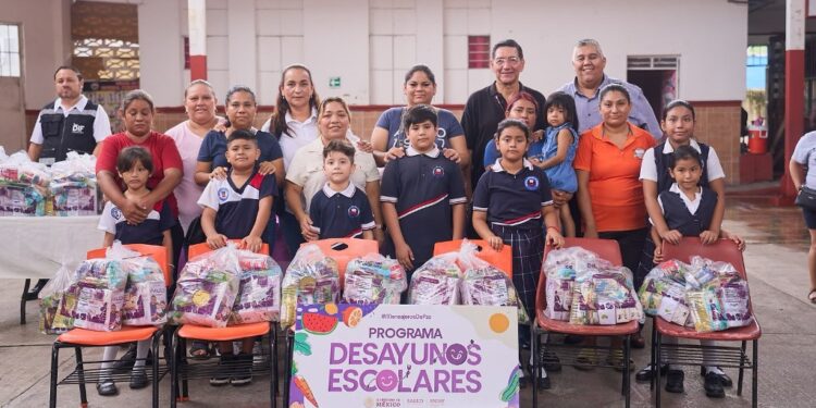 Entrega DIF Tamaulipas dotaciones para que estudiantes continúen con sus desayunos escolares en vacaciones