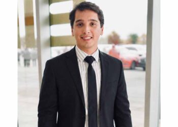 Defiende Brandon Lara apoyo a adultos mayores y pide frenar discurso de odio