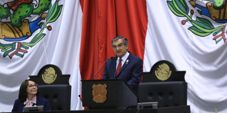 Encabeza Américo Villarreal reconocimiento histórico a la Benemérita Escuela Normal Federalizada en el Congreso