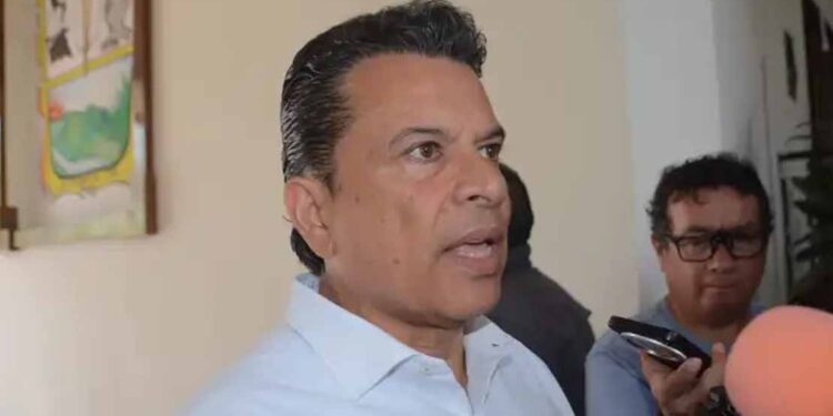 Anunciará Gattás programa extenso de bacheo