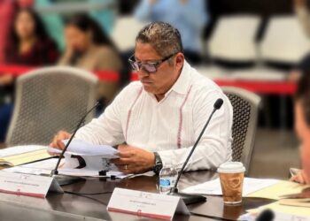 Presume López Arias avances del programa de rehabilitación de calles