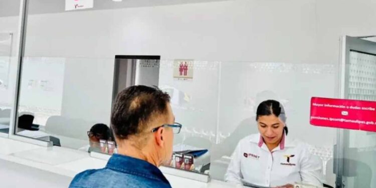Otorga créditos IPSSET a personal de confianza con plazo a 2028