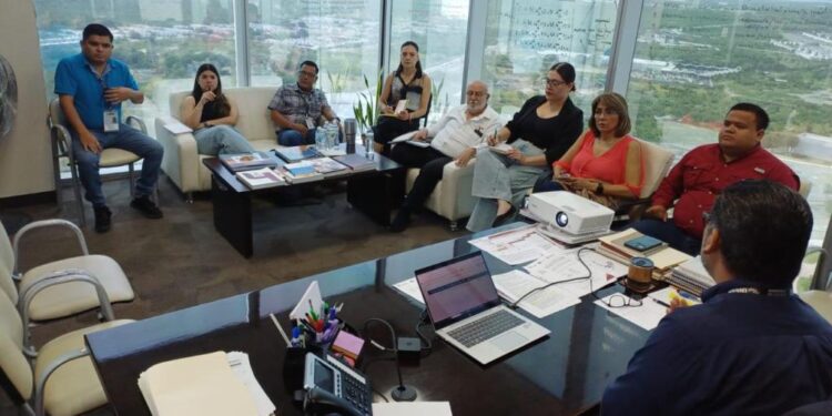 Participa SEBIEN en evaluación de desempeño del INEGI