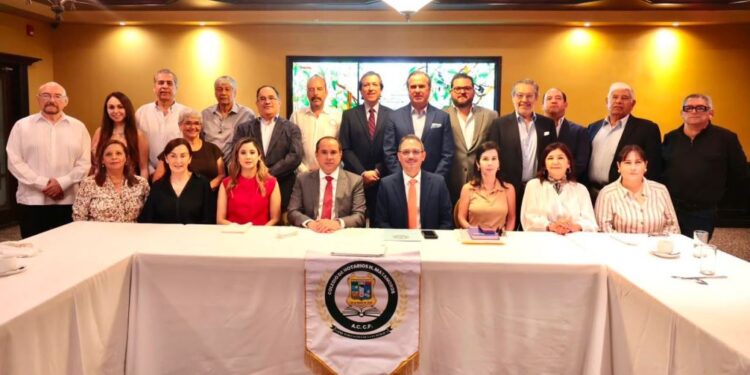 El trabajo de las y los notarios fortalece la confianza en Tamaulipas: secretario de Finanzas