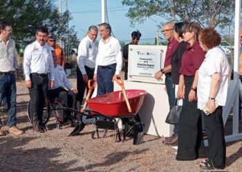 Gobierno de Américo coloca primera piedra de Estación Segura Parque Cultural “La Escondida” en Reynosa