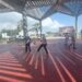Adolescentes en proceso de reinserción social juegan fútbol playero en Miramar