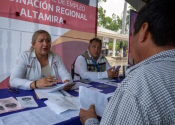 Acercan más de 100 oportunidades laborales a las familias de González