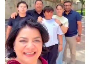 Sobrina de AMLO presume visita a EU