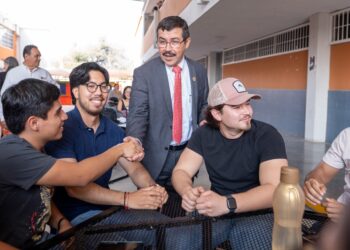 Alianzas estratégicas de la UAT aseguran empleos para egresados en la ANAM y SCJN