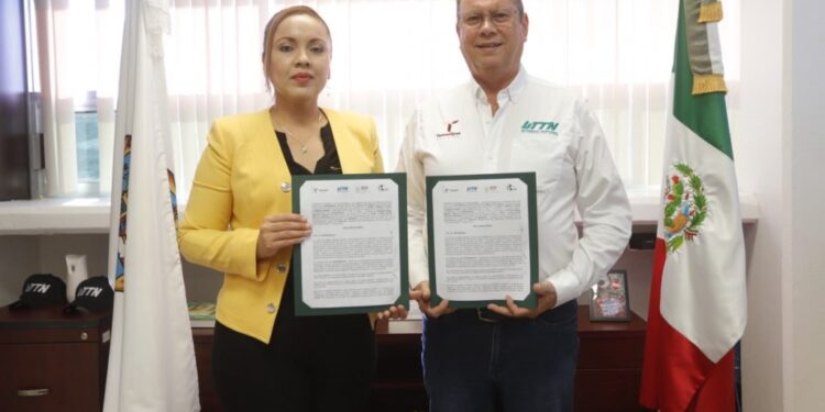 Amplía UTTN oportunidades académicas y laborales para sus estudiantes mediante convenio empresarial