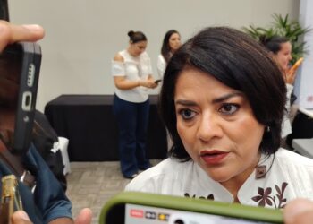 Congreso mantiene activa su agenda durante el receso