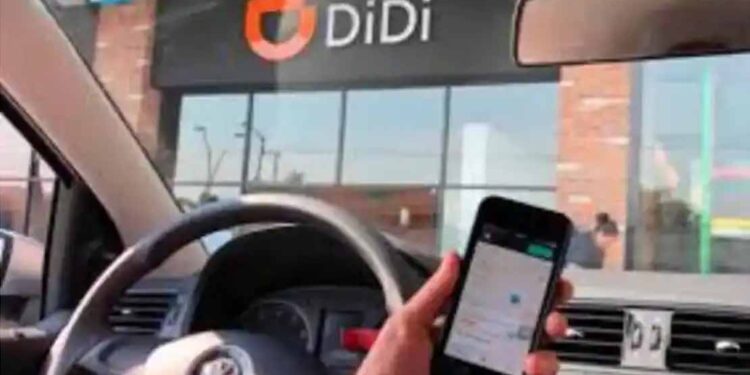 Van contra operadores de plataformas digitales sin registro