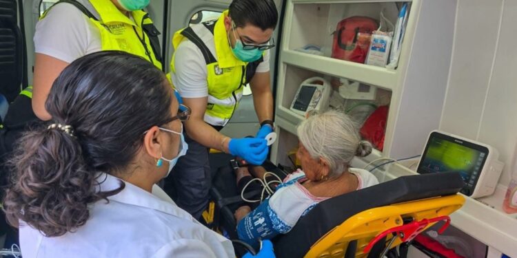 Refuerza SST atención prehospitalaria en este periodo vacacional