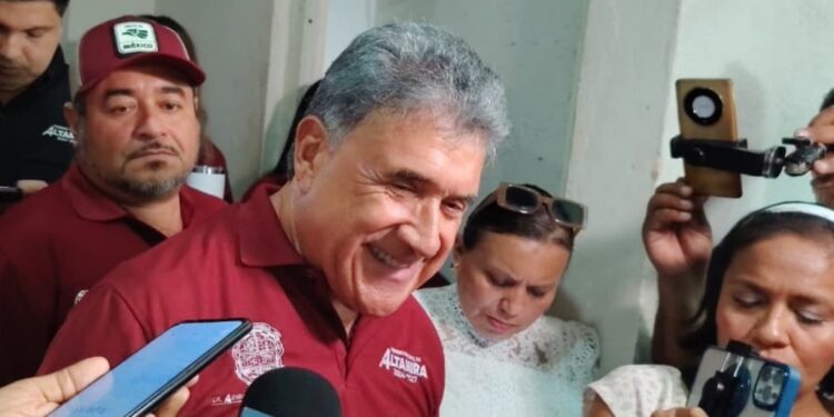 Armando Martínez condiciona candidatura al respaldo ciudadano y del Cabildo