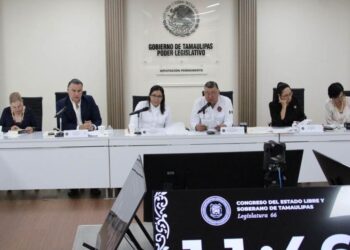 Brindan certeza a estudiantes en procesos de titulación y convocan a Sesión Extraordinaria