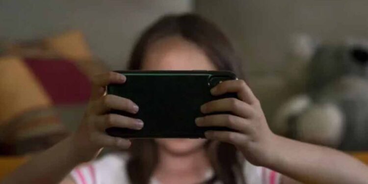 Buscan obligar a escuelas a denunciar casos de grooming en Tamaulipas
