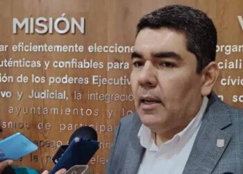 Estaría impedido Cabeza de Vaca para ser candidato