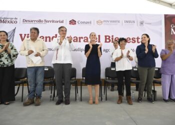 Con la entrega de viviendas se hace justicia a quienes menos tienen: Claudia Sheinbaum